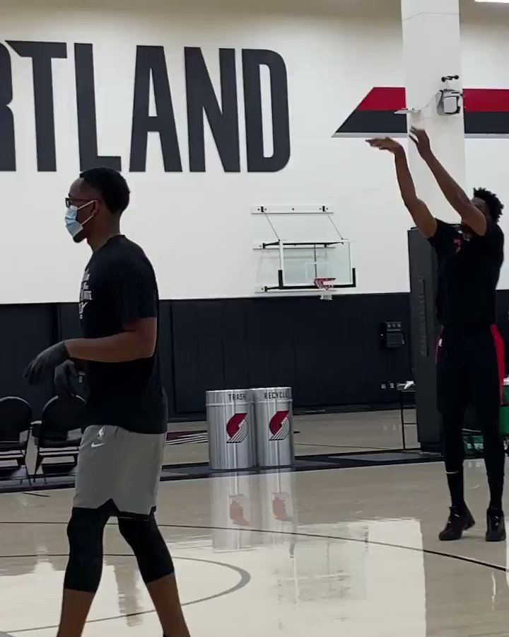 we got..........
@youngwhiteside https://t.co/5Y3UPZ9ax9