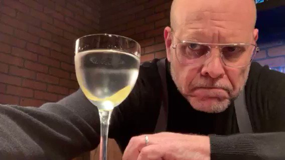 Cheers to that! We’ll be watching the season finale of #GoodEatsReloaded with @altonbrown @ 9|8c tonight! 🍸🍸