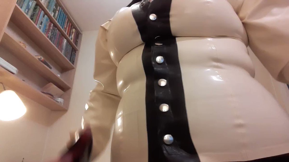 Model - Jolly_widow nylon
