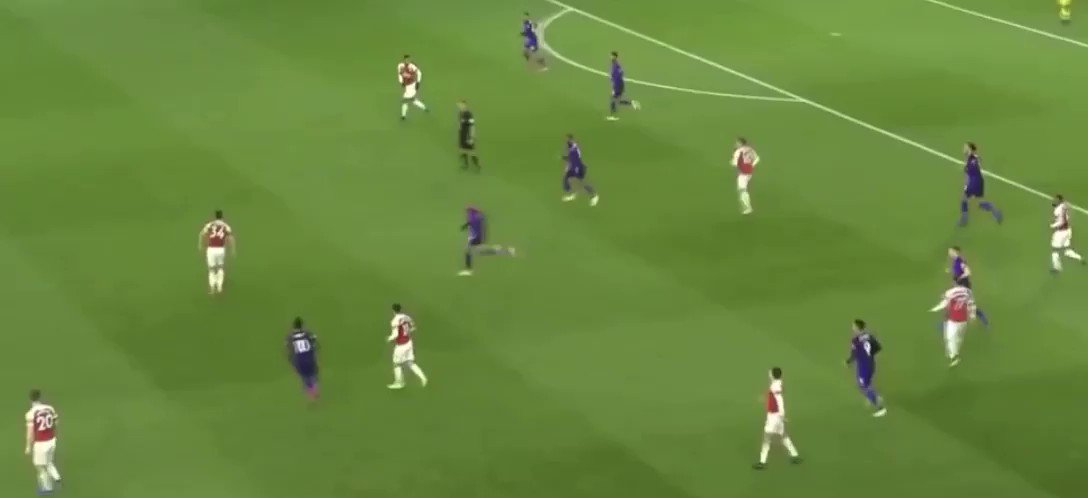 Happy birthday Virgil Van Dijk but Özil did you there son 