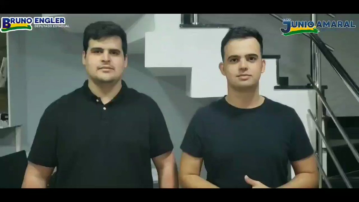 Bruno Engler (@BrunoEnglerDM) on Twitter photo 2020-07-09 00:48:10 Eu e o @cabojunioamaral enviamos ofícios ao Governo do Estado e às 853 prefeituras solicitando a aplicação de um protocolo de tratamento da COVID-19, com uso da hidroxicloroquina e azitromicina, que se mostrou eficaz no combate à doença. Eu e o @cabojunioamaral enviamos ofícios ao Governo do Estado e às 853 prefeituras solicitando a aplicação de um protocolo de tratamento da COVID-19, com uso da hidroxicloroquina e azitromicina, que se mostrou eficaz no combate à doença.