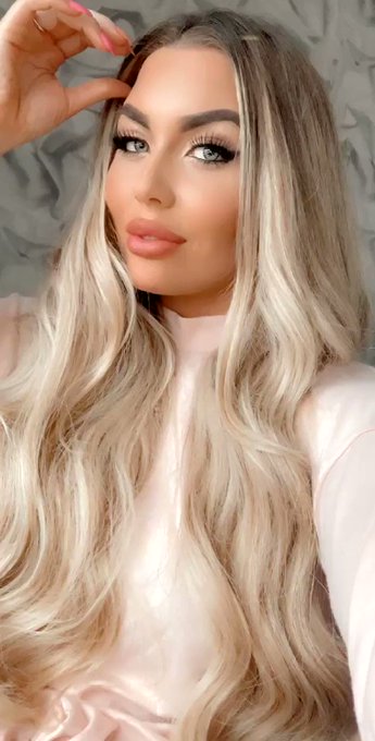 Morninggg https://t.co/k59rKCCKZR