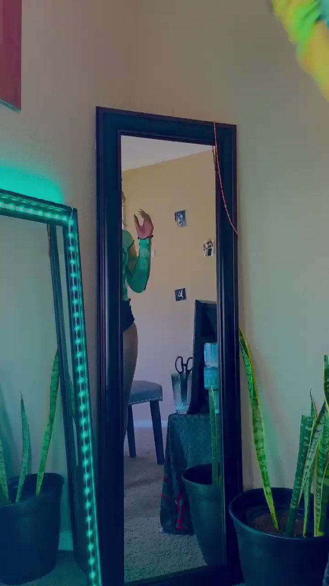 ♡lexc2sexc♡’s pics and videos