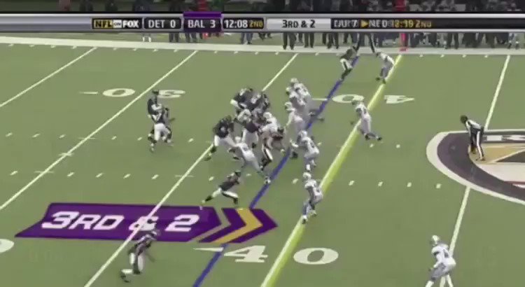 Happy 47th Birthday to Ravens legend Derrick Mason.

We need to get Lamar a guy like this. 

