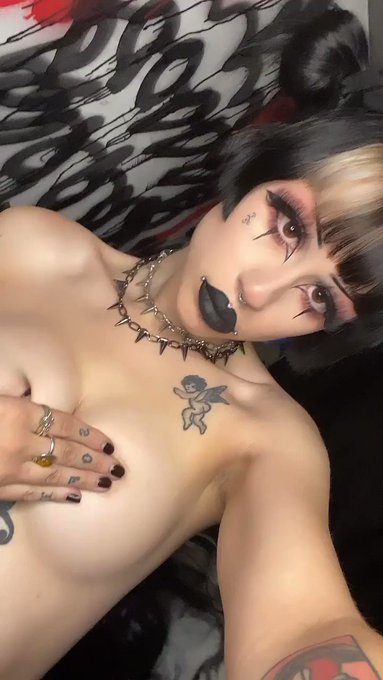 touch me i'm soft like my knuckle tat says🥺 https://t.co/li9E9yIO1d<a href="/tag/camgirl"class="tags"><span>#camgirl</span></a><a href="/tag/camgirls"class="tags"><span>#camgirls</span></a><a href="/tag/cumslut"class="tags"><span>#cumslut</span></a><a href="/tag/onlyfans"class="tags"><span>#onlyfans</span></a><a href="/tag/nsfwtw"class="tags"><span>#nsfwtw</span></a>
