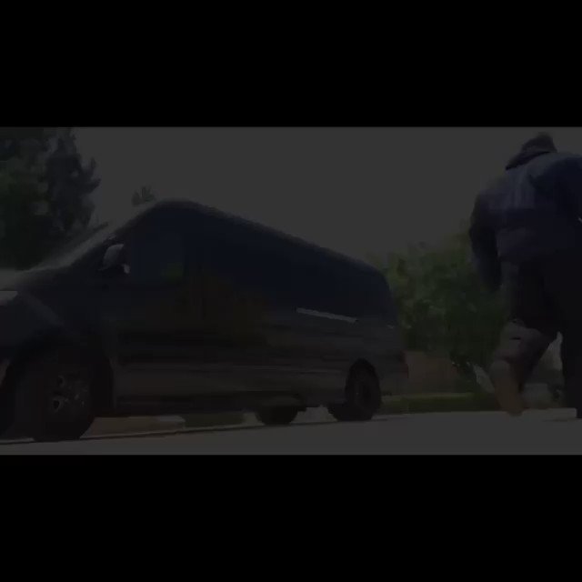 Dutch seems ready, once I get these windows bullet-proof I’ll be ready for a camping trip https://t.co/mvunayYqtq