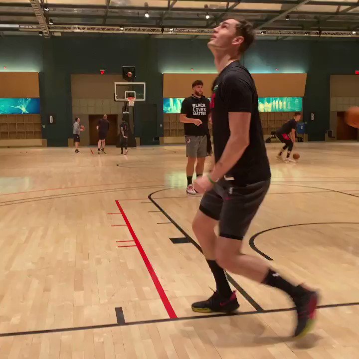 Casual warm up, @mariohezonja
cc: @TimbersFC ๐ https://t.co/MmUxatlZAr