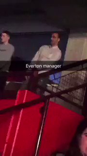  HAPPY BIRTHDAY Roberto Martínez turns 47 today.

Here he is cutting shapes at a Jason Derulo gig back in 2016. 