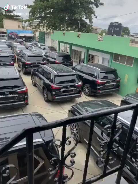 #13Jul Llegando la ayuda humanitaria para comprar militares en #Venezuela
https://t.co/PO8wChS4ZI