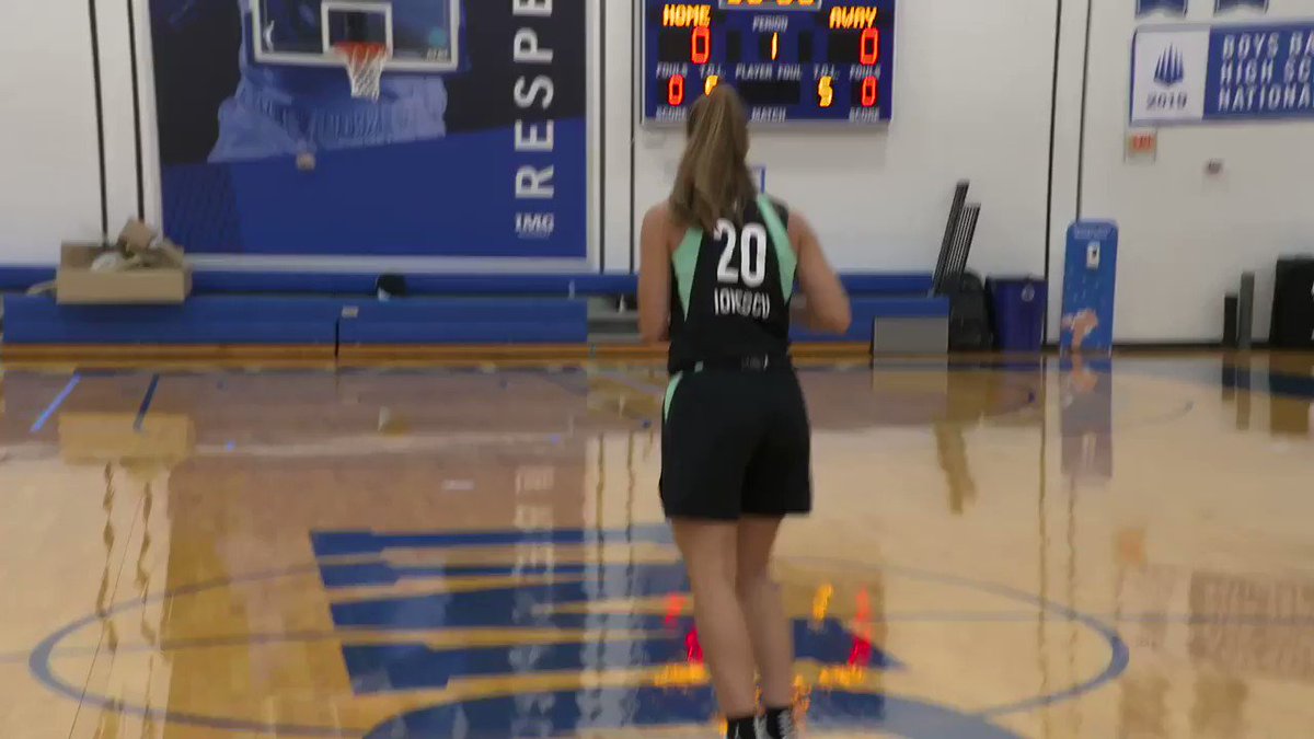espnW (@espnW) on Twitter photo 13/07/2020 23:38:30 From half court with the shimmy 👌 @sabrina_i20 (via @WNBA) From half court with the shimmy 👌 @sabrina_i20 (via @WNBA)