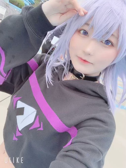 コスプレイヤー夜霧よみのTwitter動画2