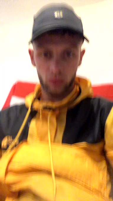 Who wants abit of this scally dick bareback ??

#chav #fit #scally #gayuk #manny #BB #bareback #dick