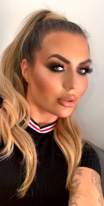 Back on @BabestationTV tomorrow... 12-8 💕 come say hi. https://t.co/ms2pYUR4Ko<a class="tags" href="/tag/babestationtv">@babestationtv</a>