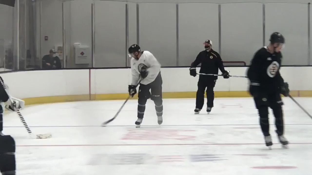 Happy Birthday to Patrice Bergeron
He turns 35 today-so for basically 25% of his life he s been a Selke finalist!!  