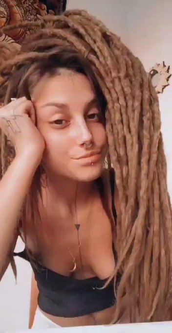 🦦🤍 https://t.co/kD8gvlBrMW