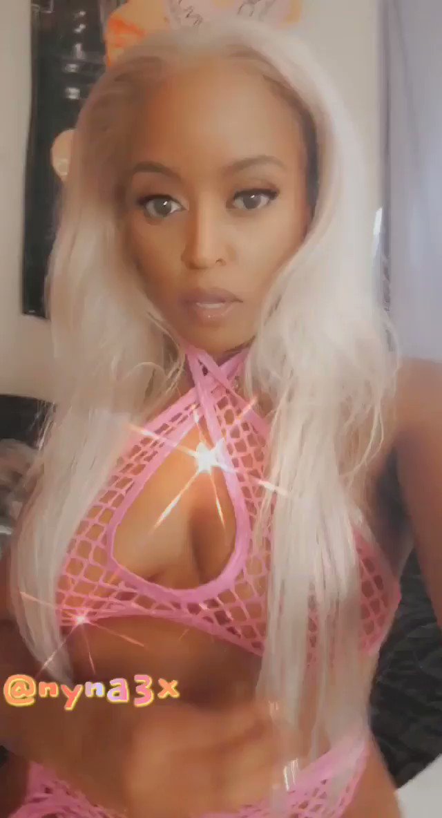 Model - NynaStax xxx