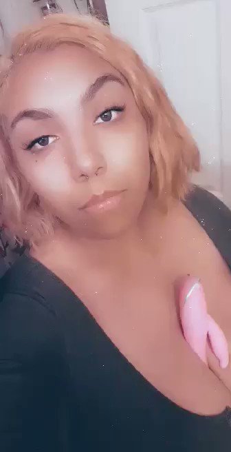 I just loveee to tease ;) add me on @pornhub https://t.co/8XXlBNxaBq for more fun! I just started out<a class="tags" href="/tag/pornhub">@pornhub</a>