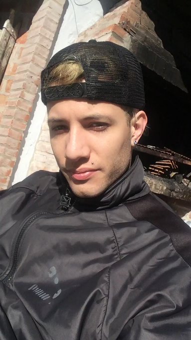 Bebes RETWEET Y AGREGENME
Gracias x Los 6602 seguidores  :) y las 200 k visitas en Porn Hub ?
Mira Mis