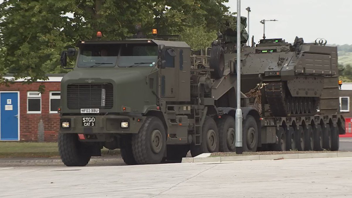 Last week, #YourArmy received the first of its Ares armoured vehicles. Ares, part of the Ajax family of vehicles, is made in #Wales, providing the Army with a state-of-the-art, battle-winning vehicle while supporting British prosperity. #BeTheBest More: https://t.co/jwzppXbQek https://t.co/bZe0ZhRl4x