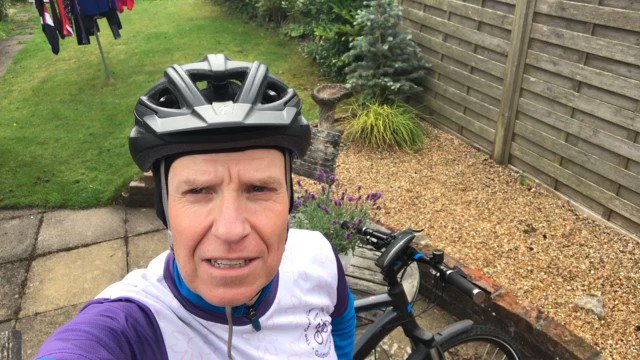 100 days doneπStarting on the 20th April alternate days of 5kπββοΈ20kπ΄ββοΈraising money for @MK_Foundation_ @NHSuk inspired by the great man @captaintommoore https://t.co/qYetF154n3 #charitytuesday #charity #challenge #RunningMan #running #cycling #cyclinglife #TomorrowWillBeAGoodDay https://t.co/vpczMJZ7YY