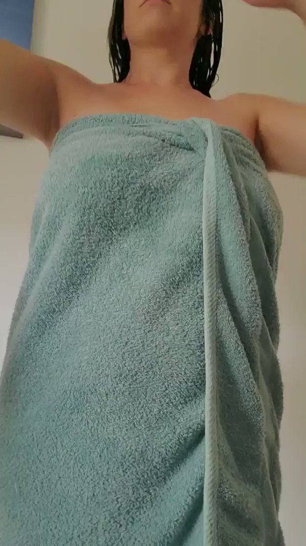 “Amazing Towel Drop 
https://t.co/MmqurNFHeq https://t.co/pF88i9Fq9...