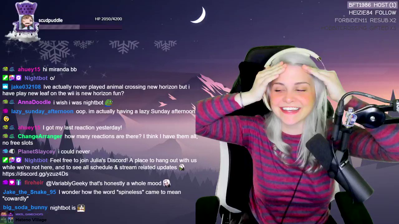 Lazy purple leaf feet