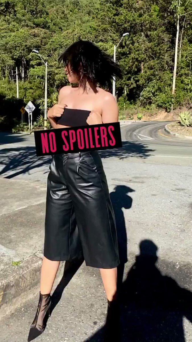 Annabgo Anna Beggion on Twitter "Are you guys into public flashing?…
