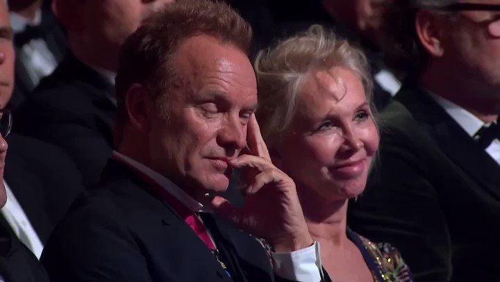 That awkward moment when you hear your song being murdered. https://t.co/oNUMMwUmnt