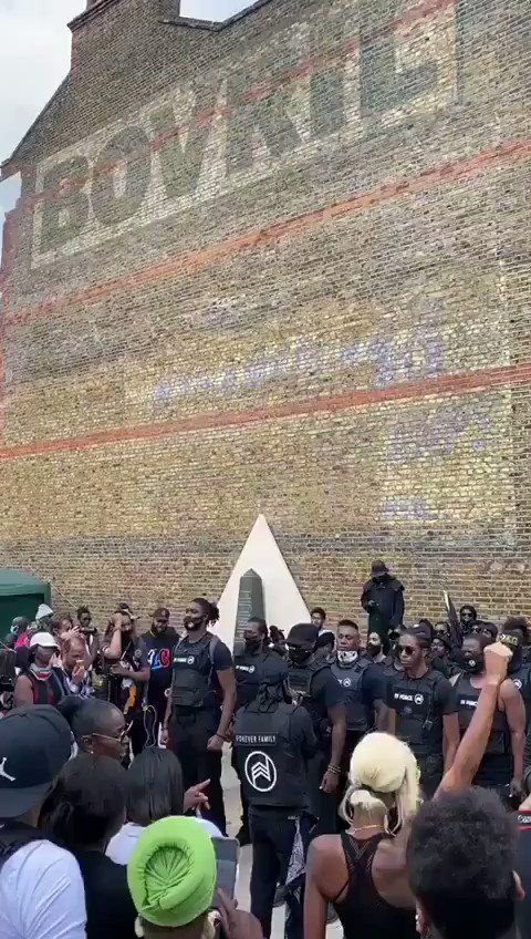 Black power salutes given at their demanding of reparations yesterday in London.
Wake up Britain.
Listen to what Gavin Boby has to say
Here▶️ https://t.co/JHYZr0rUsb https://t.co/EGalAUPMAY
