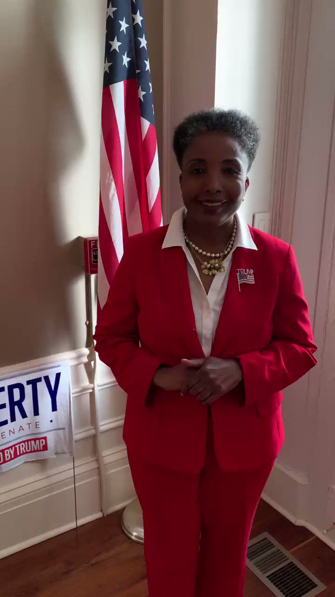 Proud to have a true conservative leader like @carolmswain standing with me. She has always been a passionate fighter for our Tennessee values, and in the Senate, I will be too. #TeamHagerty #TNSen #GOTV https://t.co/7hBPhN7KA4