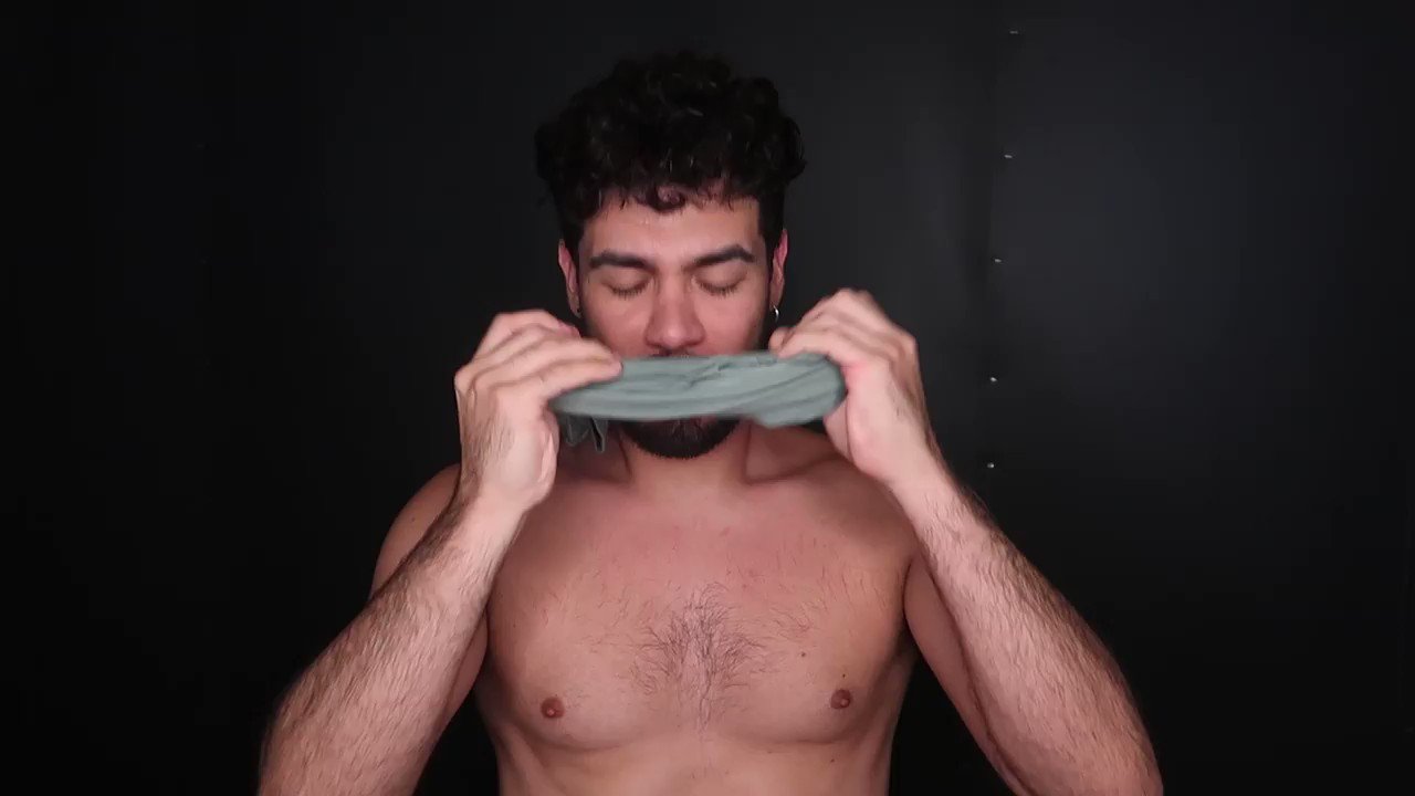 Ricky Odriosola on X: xxx boyfriend role play t.co1ty4udXUD3  t.corbBEoFTzPc  X