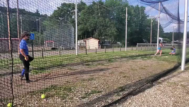 This is the type of swing and miss pitch that pitchers DREAM about!!! #softball #pitcher https://t.co/HH3brT6QLw