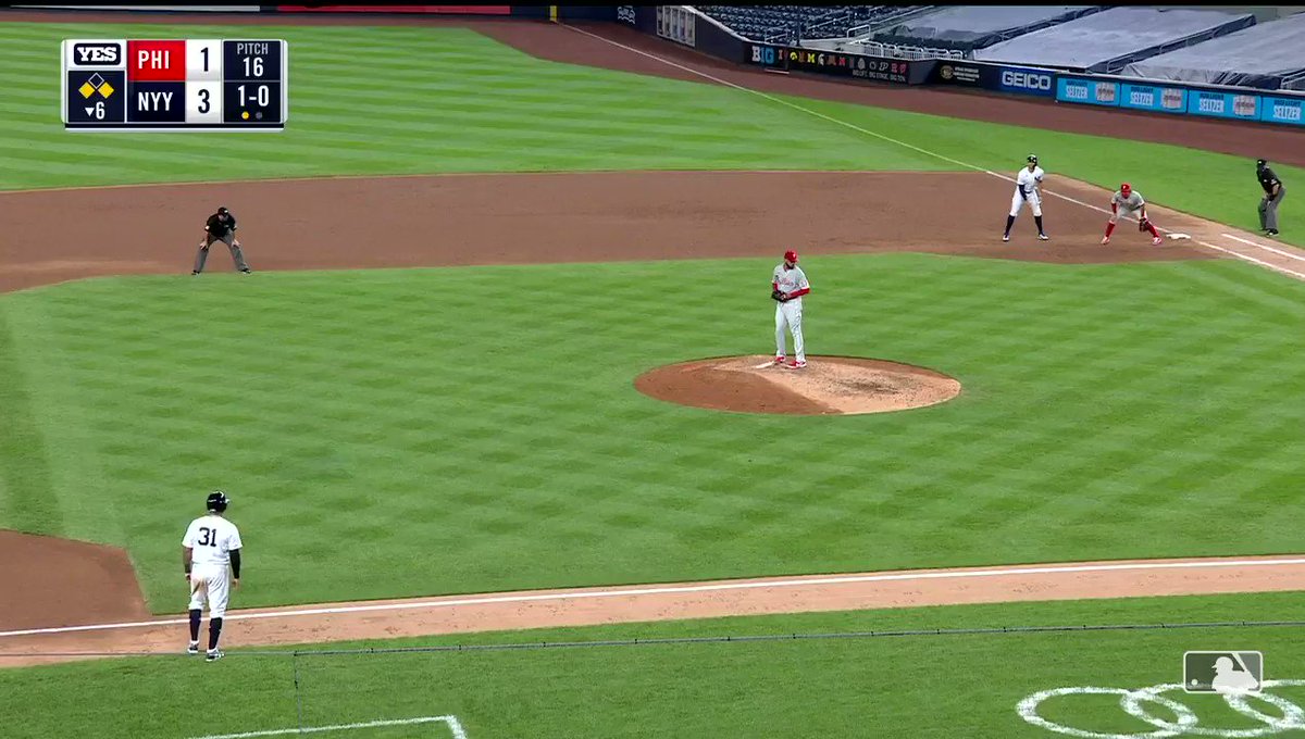 @marchenajr's photo on Gio Urshela