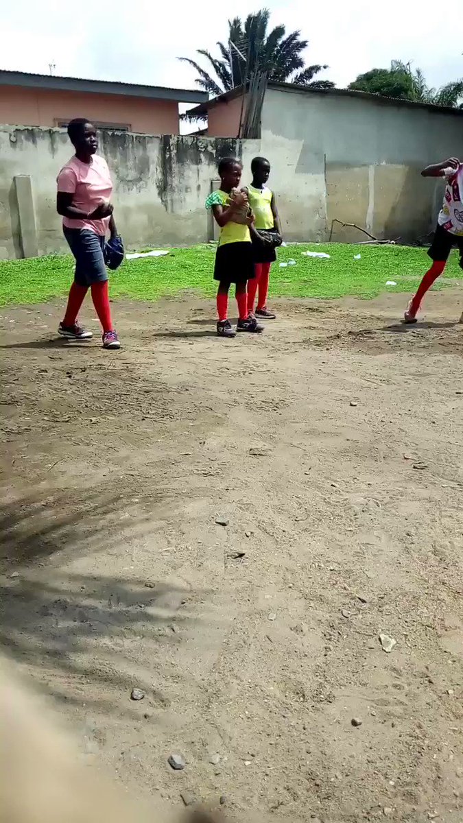 OUR SEARCH FOR GHANA'S FIRST PITCHERS!
Fast pitch is fast becoming one of Ghana Shock girls' favorite sport.
We deem it necessary to make it competitive so that out of many we might get the best pitchers for Ghana. These girls are All beginners! @ascarborough @jen_schro https://t.co/TsbdzNIAwS