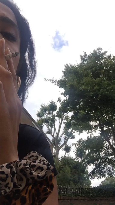 💋 https://t.co/ZHsKa2zZKp<a href="/tag/londonlockdown"class="tags"><span>#londonlockdown</span></a><a href="/tag/quaratinelife"class="tags"><span>#quaratinelife</span></a><a href="/tag/isolationandchill"class="tags"><span>#isolationandchill</span></a>