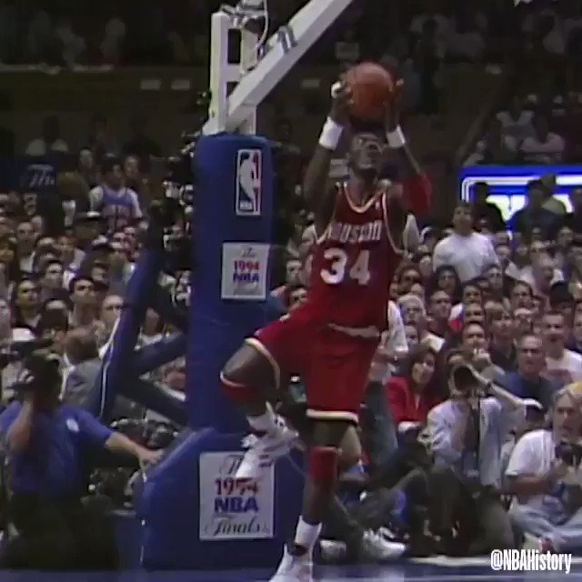 たかはし Nba 楽天経済圏 パトリックユーイング Slam Dunkのゴリこと赤木剛憲のモデルです ちなみに 王者 山王工業に 4ブロックは凄いな と言わしめた赤木ですが モデルとなったユーイングのキャリアハイも1シーズン4ブロックなんですよ