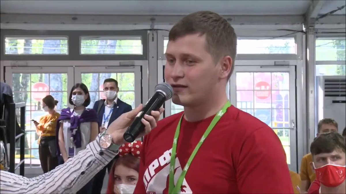 — Прямо на пеньке видели?
— Прямо на пеньке.
— Не думаю, что это было голосование на пеньке. Я скажу, что вы приняли за голосование на пеньке.
Такая хуйня, дети, называется «газлайтинг». Защититься от газлайтинга несложно. Всегда доверяйте себе и никогда — Элле Памфиловой. https://t.co/yfqRA0c7P0