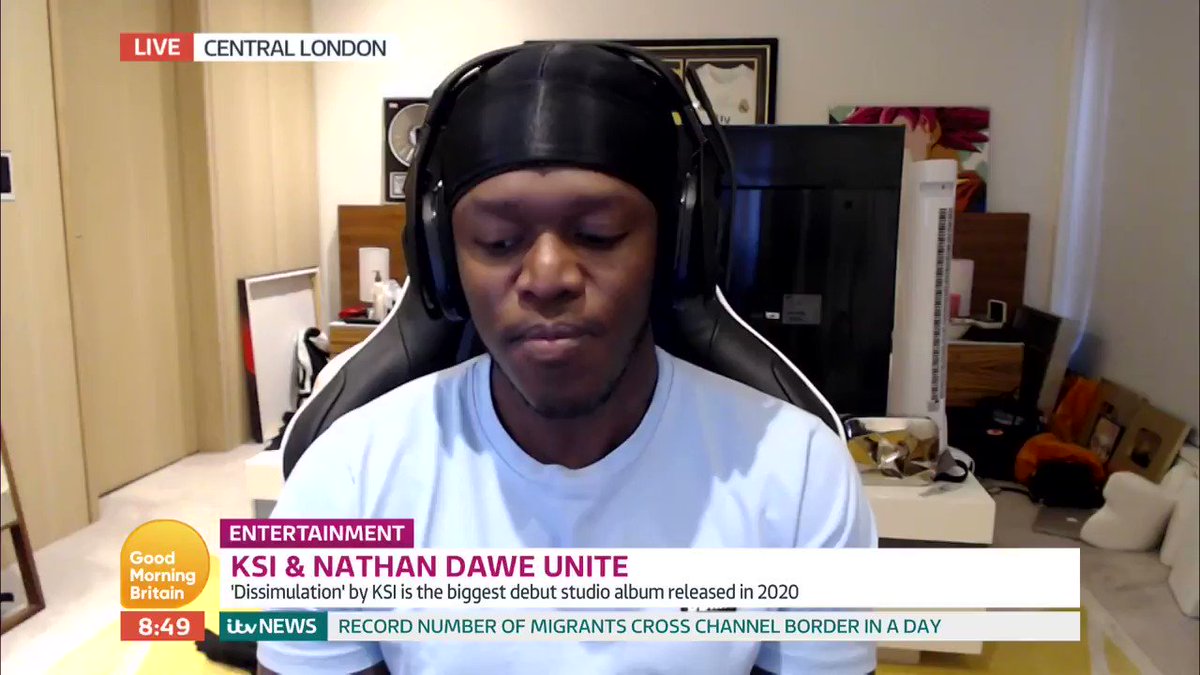 'He sent his verse over and he smashed it!'
DJ & Producer @NathanDawe explains why he wanted to work with @KSI on Lighter when he created the track.
Watch the interview on GMB on the ITV Hub 👉 https://t.co/yyUUJmzswF https://t.co/oguTaWKULJ