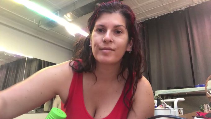 What I&rsquo;m actually doing with my time. https://t.co/R8h9iHoiD0<a href="/tag/newprofilepic"class="tags"><span>#newprofilepic</span></a>