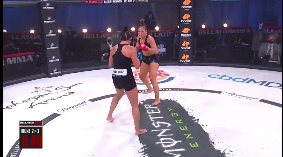 Valerie Loureda’s second round TKO https://t.co/6JWGrwdTcN