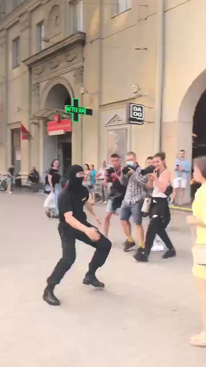 #Belarus. Repressions did follow. People are being randomly detained right now in the Minsk city centre. One day before the election. https://t.co/PoymBF9EKZ