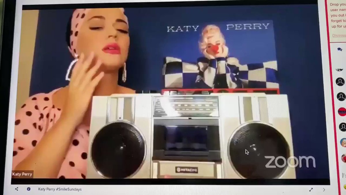 Katy Perry getting scared by Orlando bloom is the best thing you’ll see today https://t.co/pTuLzrlFUG