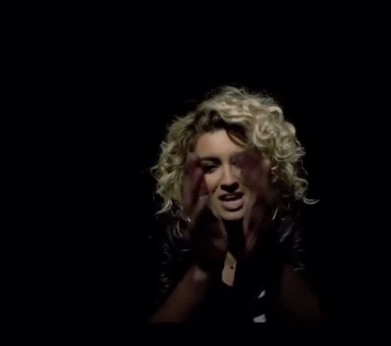 RT @tkhq8: tori kelly said idc if y’all think I make campfire music! https://t.co/Q7l3YWWJjX