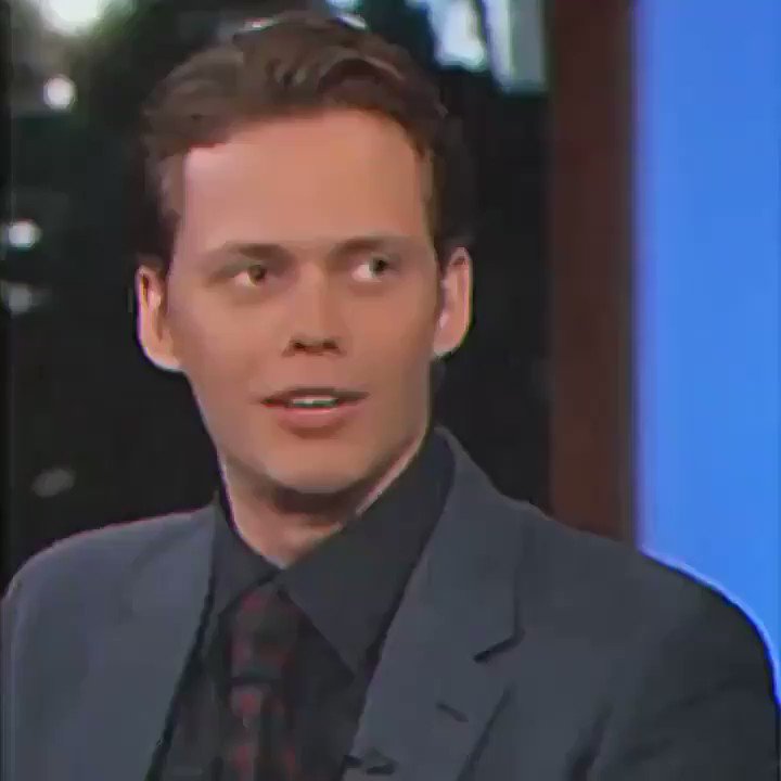 Happy birthday to Bill skarsgard 
