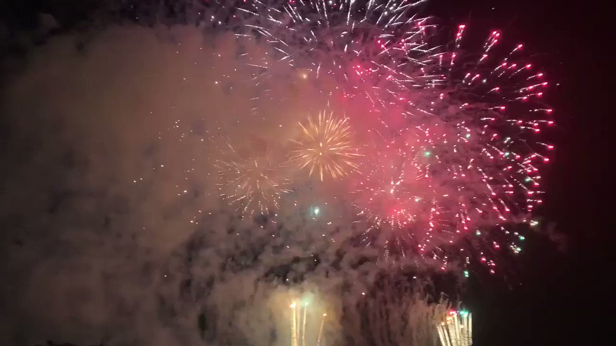 ナガシマスパーランドの花火穴場スポット 混雑状況を経験者がレポ 子どもとお出かけ ナガシマスパーランドの花火穴場スポット 混雑状況を経験者がレポ 子どもとお出かけ