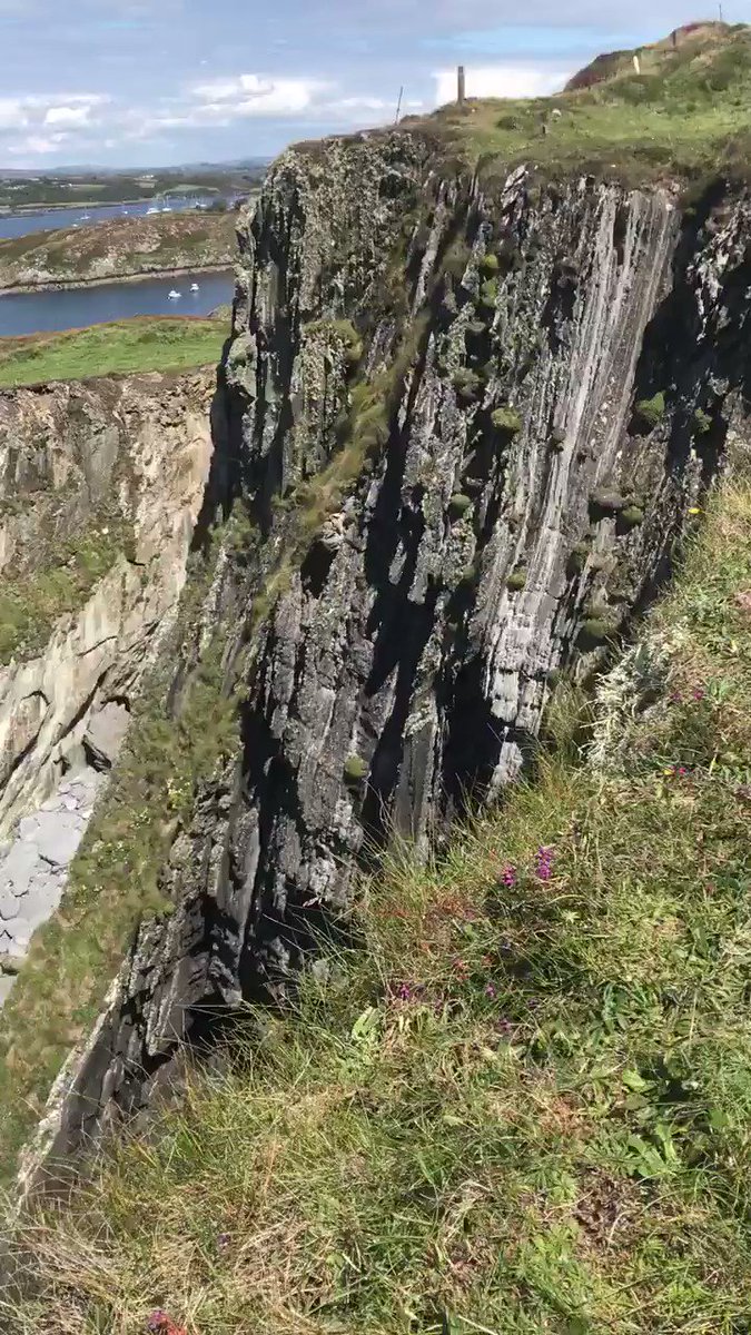 Just an amazing view from The Beacon in #baltimore on Sunday! Truly special @pure_cork @discoverirl #purecorkwelcomes #MakeABreakForIt https://t.co/by71TQdk3H