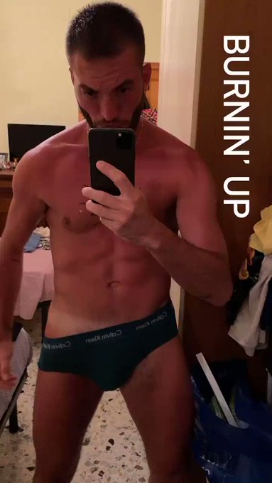 I think I’m burned. ??? https://t.co/MymotzhLHj
