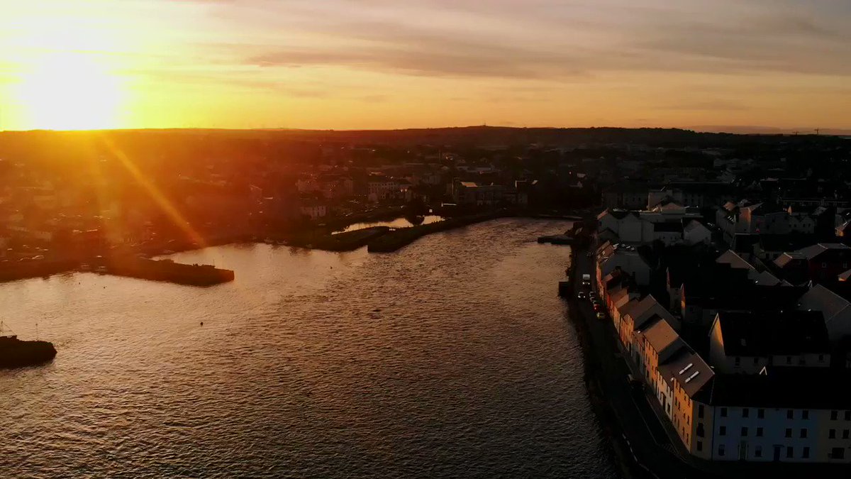 We're really thrilled to present our reimagined Galway 2020 programme.
A huge thanks to all our cultural partners who are in every sense of the word, the backbone of Galway 2020.
Well done guys!
https://t.co/IsbM7ZWy4S https://t.co/Aa6j3CApJ0