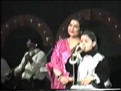From #DesiGirl to #Pikuโฆ she has given countless hits.Wishing her many more years of fabulous #singing! #HappyBirthdaySunidhi
Happy birthday @SunidhiChauhan5 mam https://t.co/3uSpqRtEEG