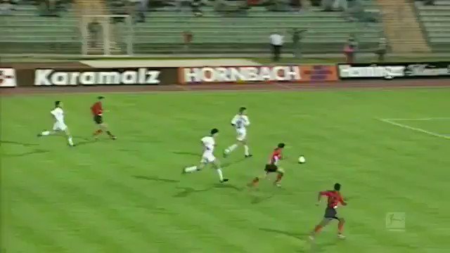 Jay-Jay was a special breed 
This video looks good from every angle 
Happy birthday jay-Jay Okocha 